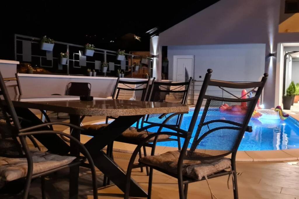 Villa Mostar - Resort Rozic ภายนอก รูปภาพ